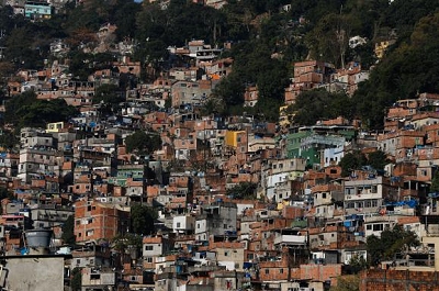 A Distncia Que Nos Une - Um Retrato das Desigualdades Brasileiras