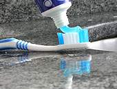 Pesquisador dá dicas sobre a higienização das escovas de dente