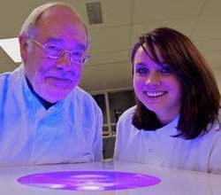 Tecnologia de luz elimina superbactrias de hospitais