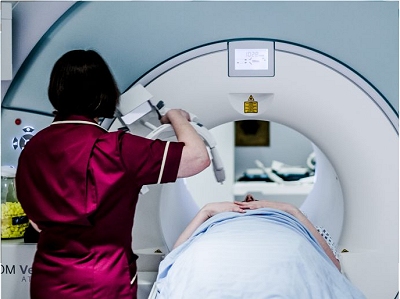 Novo exame de ressonância magnética prevê risco de derrame