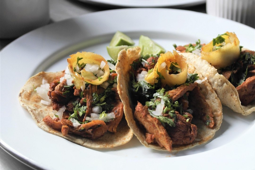 Horário e cardápio do jantar são determinantes no controle da diabetes