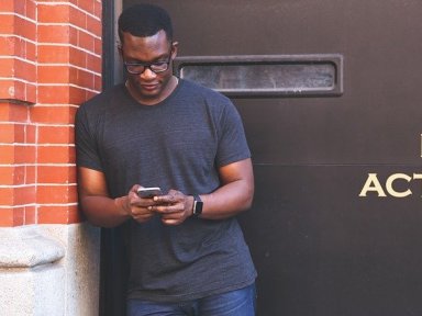 Pessoas se abrem mais pelo celular do que pelo computador