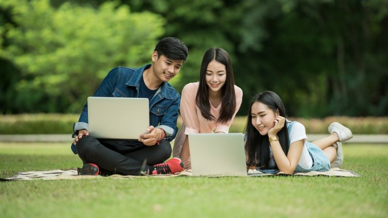 Uso de mdias sociais por adolescentes no aumenta risco de depresso