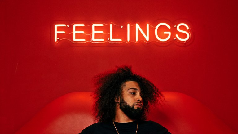 No, as mulheres no so mais emocionais do que os homens