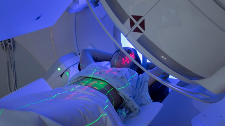 Radioterapia: Dose deve ser diferente para homens e mulheres
