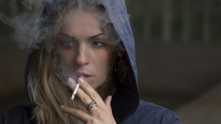 Medicamento anti-tabagismo trata mal de Parkinson em mulheres