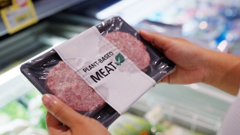 Carnes à base de plantas são realmente melhores para a saúde que as carnes reais?