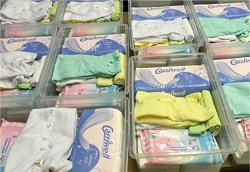 Caixa de bebê criada na Finlândia espalha-se pelo mundo